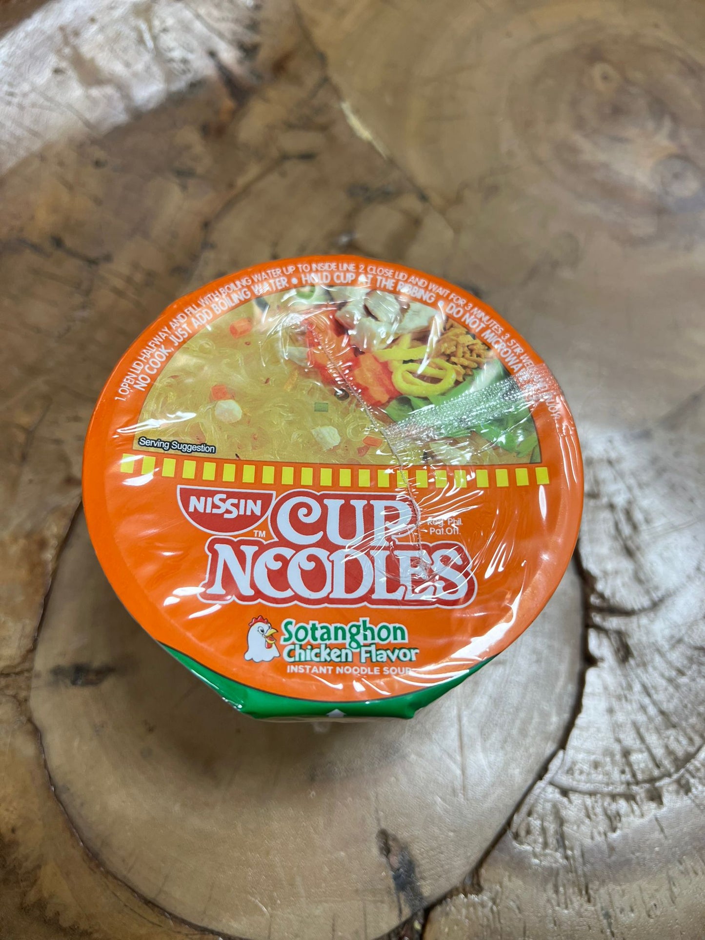 Nissin Mini Cup Noodles Sotanghon Chicken 30g